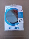Vintage Philips Personal MP3 Cd Player EXP2546/12 0- New Box Beat Up Little. Fixed Price $90.00.