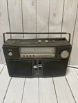 Vintage Realistic 14-920B Concertmate 8 Stereo Radio Tape Player Works See Desc. Fixed Price $30.00.