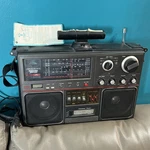 Vintage Electro Brand 2971 Shortwave 10-BAND Radio Cassette Boombox Tested. Fixed Price $75.00.