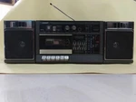 Unisef SZ-1020L 1980'S Boombox Japan Ultra Rare. Fixed Price $130.00.