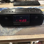 Emerson AC2350 Vintage Am/fm Stereo Radio With Dual Alarm Tested Working. Fixed Price $18.88.
