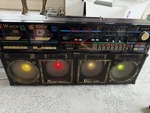 Vintage Boombox Discolite Dynasty ES555 Madonna Radio See Video Aka Vela DK-990R. Fixed Price $1428.20.