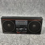 Vintage Magnavox D-1670 Spatial Stereo Radio 80S Portable Tested Works. Fixed Price $25.00.
