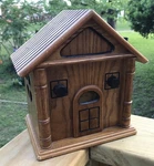 1998 Classic Collectors Edition Model 9715 Wood House Shaped Am-fm Radio Works. Fixed Price $45.00.