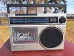 Vintage General Electric Portable Am/fm Radio Cassette Recorder Model 3-5240-A. Fixed Price $77.77.