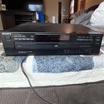 Sony CDP-C235 5-DISC Changer Player Black 1993 Stereo Rca Outputs. Fixed Price $40.00.