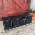 Vintage Magnavox D8270 Stereo Am/fm Radio Cassette Recorder. Fixed Price $119.00.